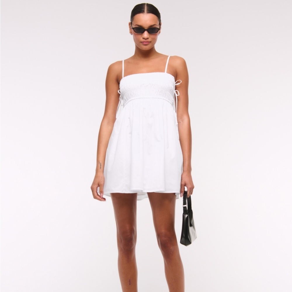 abercrombie - smocked babydoll tie mini dress